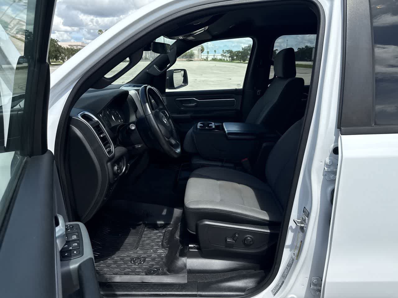 Certified 2022 RAM 1500 Big Horn AWD/4WD image 9