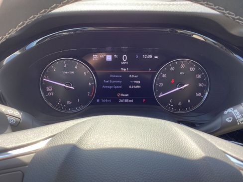 Used 2023 Buick Envision Avenir image 20