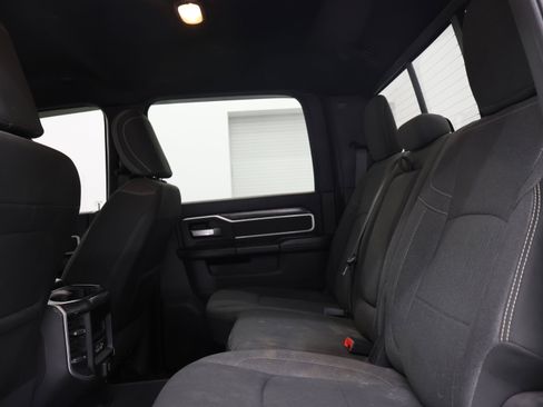 Used 2020 RAM 2500 Big Horn w/ Level 2 Equipment Group image 38