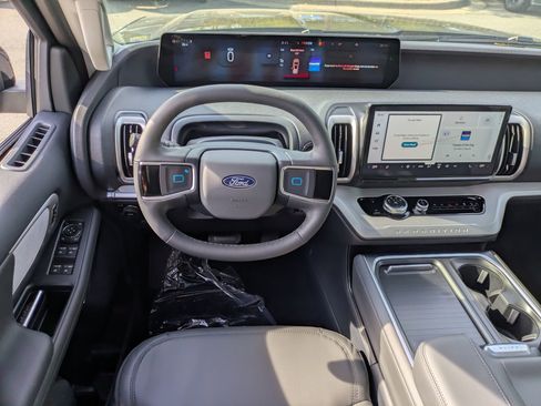 New 2026 Ford Expedition Max Active AWD/4WD image 30