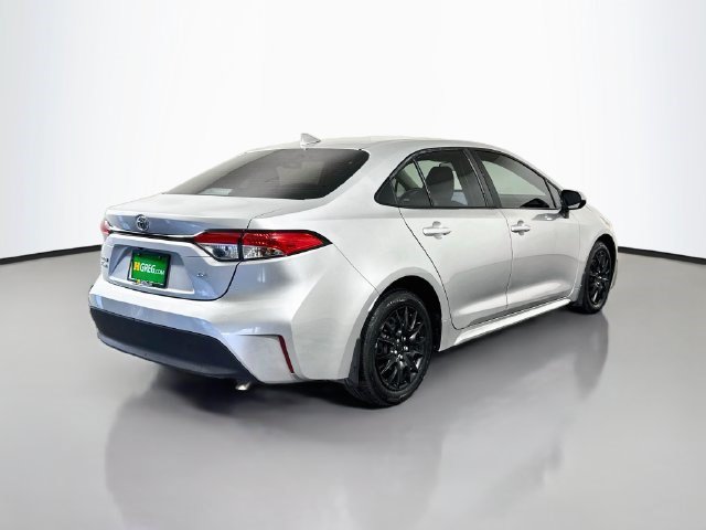 Used 2024 Toyota Corolla LE FWD image 10
