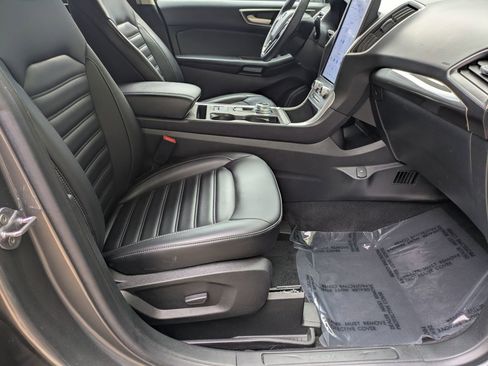 Certified 2023 Ford Edge SEL w/ Convenience Package AWD/4WD image 39