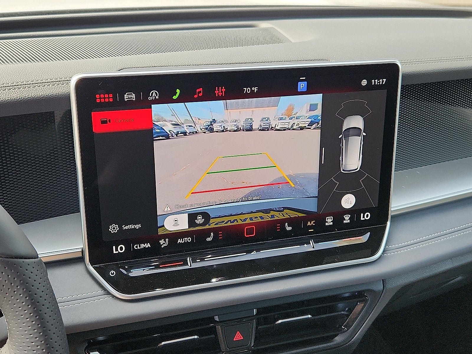 New 2026 Volkswagen Tiguan SE R-Line AWD/4WD image 14