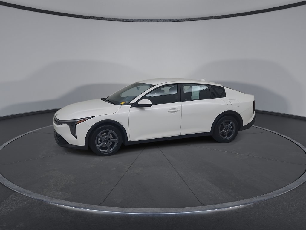 Used 2025 Kia K4 FWD image 8
