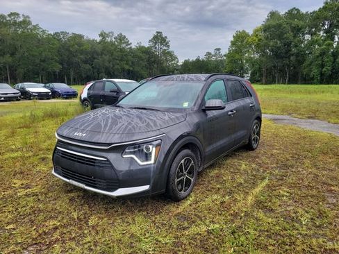 New 2026 Kia Niro LX FWD image 4