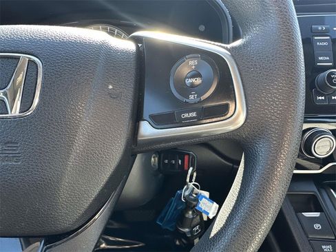Used 2018 Honda CR-V LX image 13