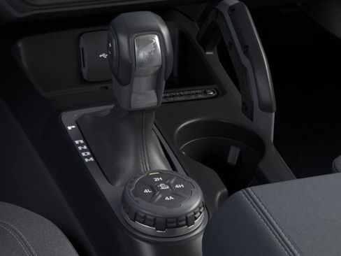 New 2025 Ford Bronco Big Bend w/ Black Diamond Package image 17