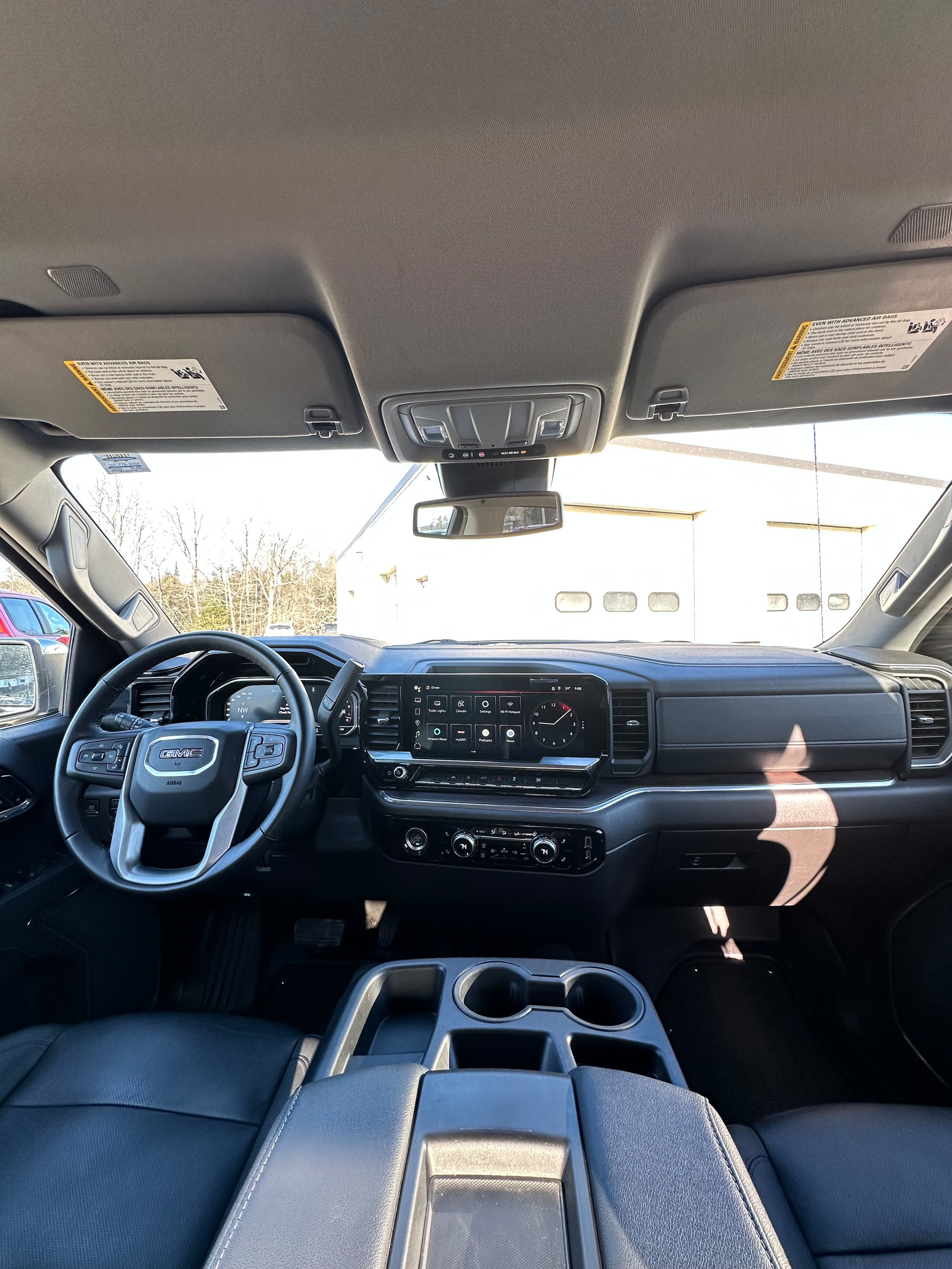Used 2024 GMC Sierra 1500 SLT AWD/4WD image 22