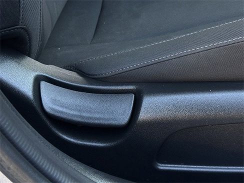 Used 2024 Hyundai Elantra SEL image 27