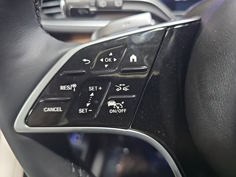 New 2026 Mercedes-Benz GLE 350 4MATIC image 17