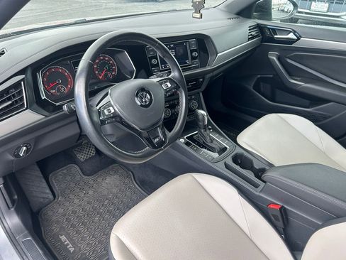 Used 2021 Volkswagen Jetta R-Line w/ R-Line Cold Weather Package FWD image 25