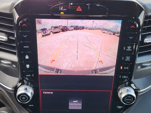 New 2026 RAM 1500 Big Horn AWD/4WD image 15