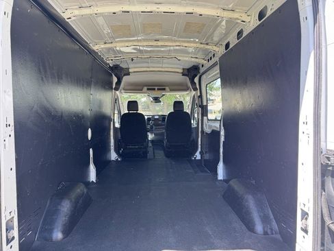 Used 2020 Ford Transit 250 Medium Roof w/ Load Area Protection Package image 4