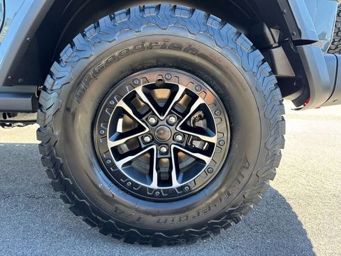 New 2026 Jeep Wrangler Rubicon AWD/4WD image 15