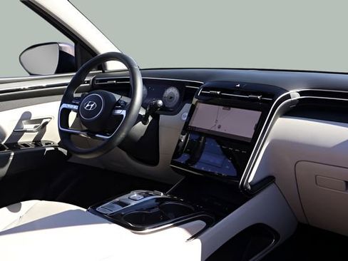 Used 2023 Hyundai Tucson Limited image 22