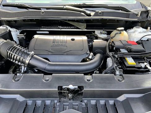 Used 2024 Chevrolet Blazer LT image 36