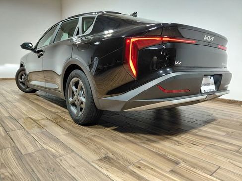 Used 2025 Kia K4 FWD image 13