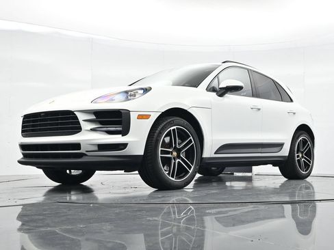 Certified 2021 Porsche Macan S AWD/4WD image 27