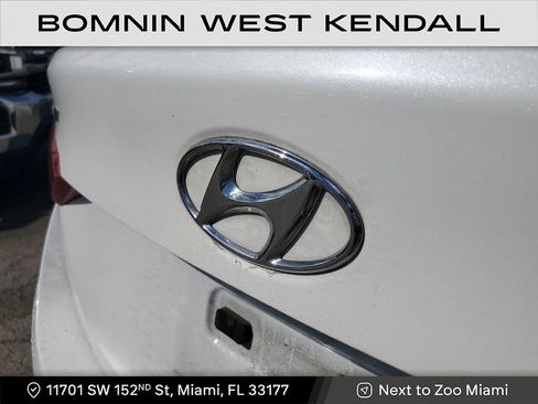 Used 2022 Hyundai Accent SE image 10