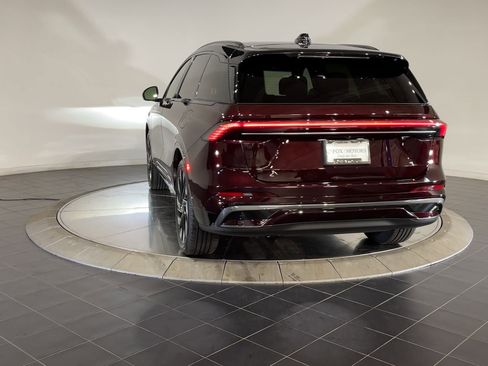 New 2024 Lincoln Nautilus Reserve w/ Equipment Group 202A image 8