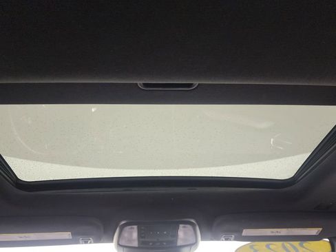 Used 2023 Dodge Durango GT image 33