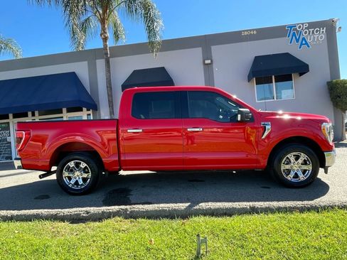 Used 2021 Ford F150 XLT w/ Equipment Group 302A High RWD image 4