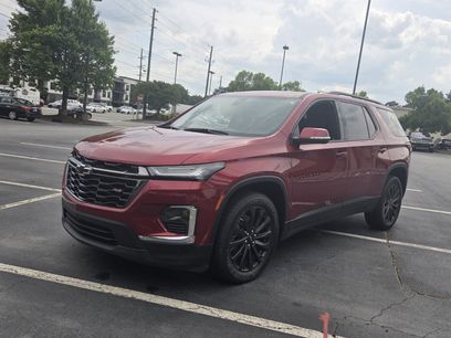 Used 2023 Chevrolet Traverse RS