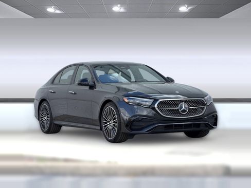 Used 2026 Mercedes-Benz E 350 Sedan image 7