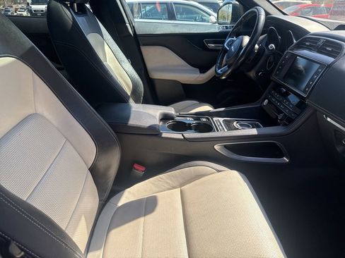 Used 2017 Jaguar F-PACE R-Sport AWD/4WD image 38