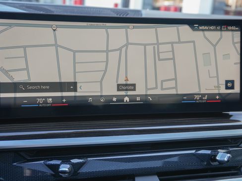 Certified 2025 BMW X5 xDrive40i w/ Climate Comfort Package image 24