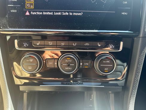 Used 2019 Volkswagen Golf R 4-Door AWD/4WD image 26