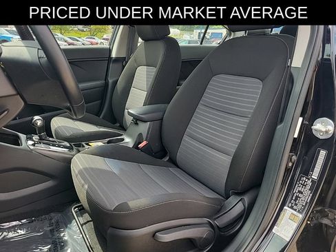 Used 2017 Kia Forte S w/ S Technology Package FWD image 14