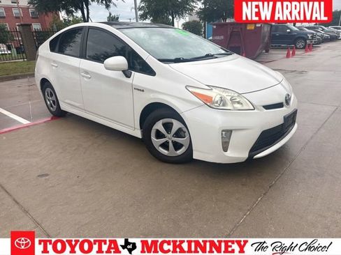 Used 2013 Toyota Prius Four w/ Deluxe Solar Roof Pkg FWD image 1