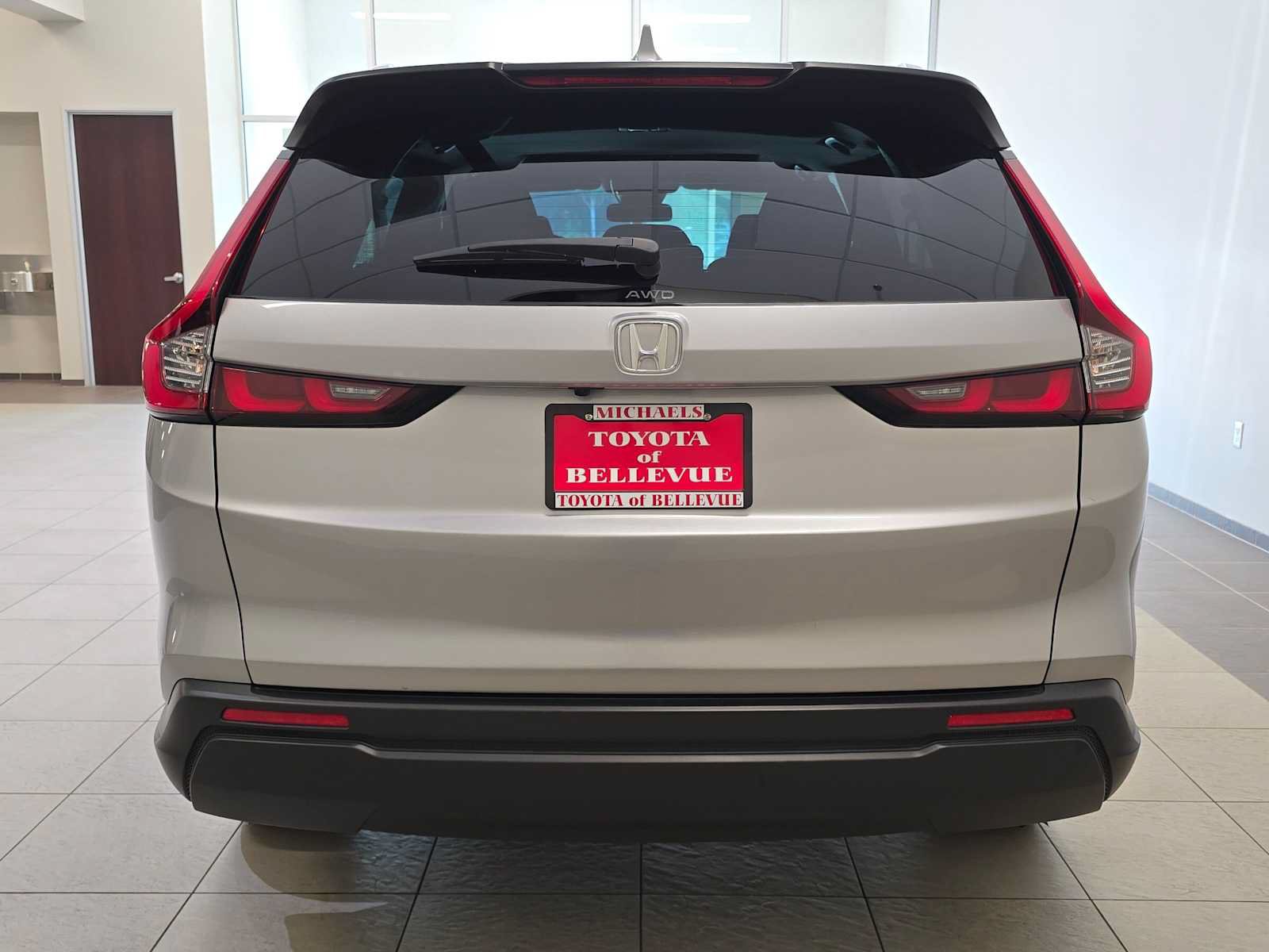 Used 2024 Honda CR-V EX image 5