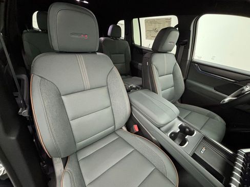 New 2025 GMC Acadia AT4 image 35