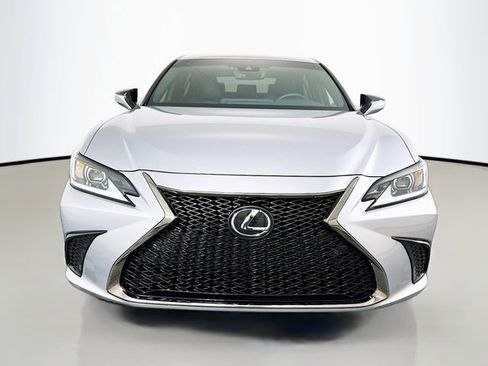 Used 2023 Lexus ES 350 F Sport w/ Accessory Package (Z2) image 2