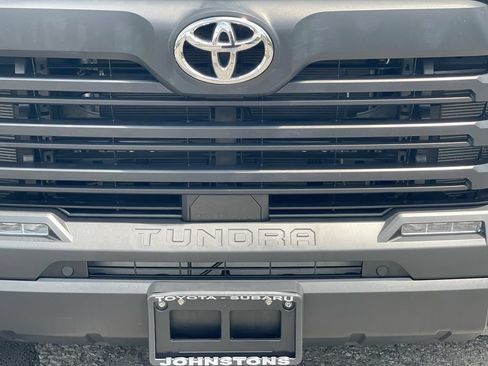 Used 2024 Toyota Tundra SR5 w/ SR5 Convenience Package AWD/4WD image 19