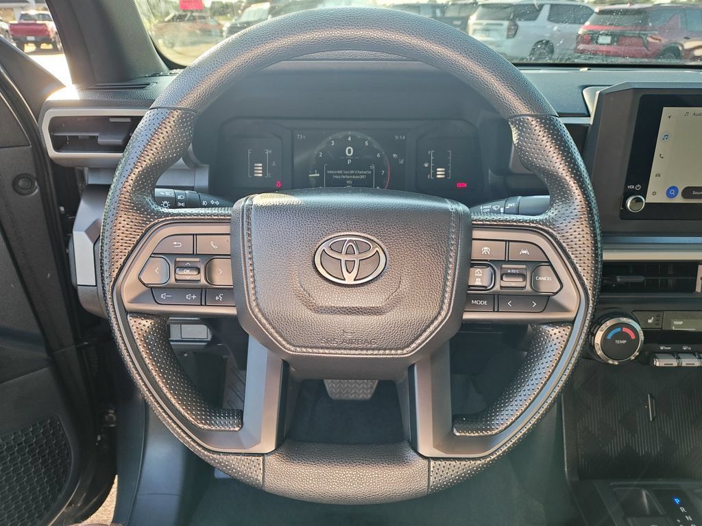 Used 2025 Toyota Tacoma SR5 AWD/4WD image 17