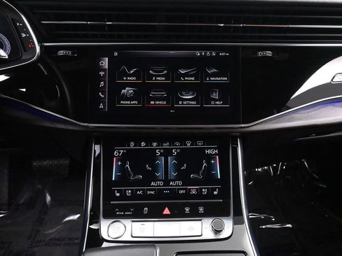 Used 2019 Audi Q8 Prestige w/ Year 1 Package image 29