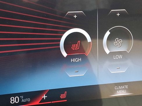 Certified 2023 BMW 330i xDrive Sedan w/ Premium Package image 25