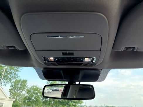 Used 2021 Ford F150 4x4 SuperCrew image 9
