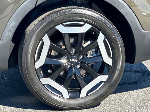 Used 2023 Kia Telluride EX AWD/4WD image 26