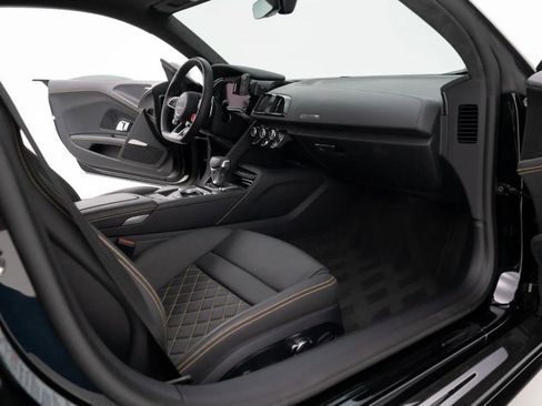 Used 2023 Audi R8 V10 performance image 37