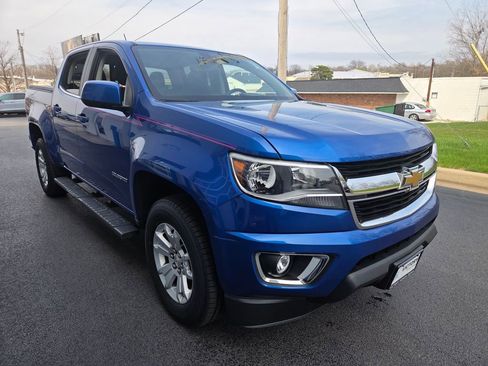 Used 2018 Chevrolet Colorado LT w/ LT Convenience Package RWD image 3