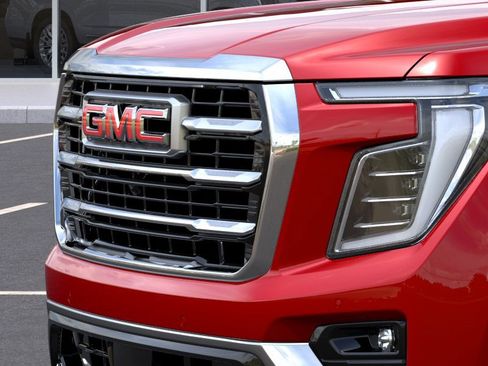 New 2026 GMC Yukon Elevation w/ Technology Package AWD/4WD image 14