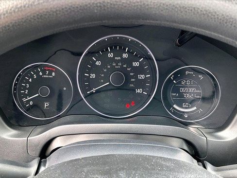 Certified 2019 Honda HR-V LX image 12