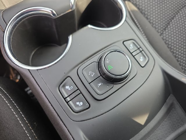 Certified 2024 GMC Terrain SLE w/ Driver Convenience Package FWD image 27