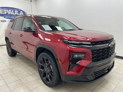 New 2026 Chevrolet Traverse RS w/ LPO, Floor Liner Package image 1