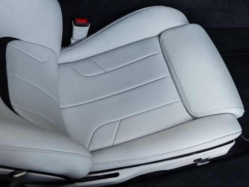 Used 2024 Ferrari Purosangue image 50