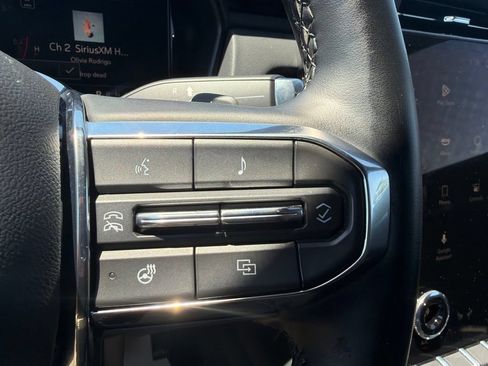 Used 2025 GMC Terrain Elevation AWD/4WD image 28